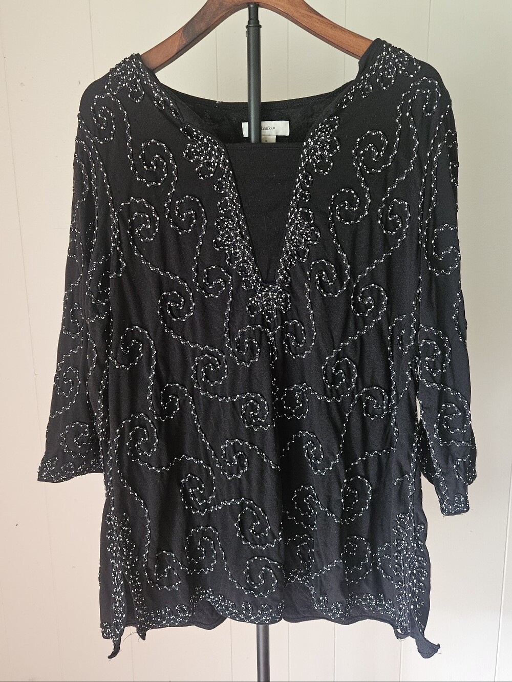 CJ Banks Black Embroidered V-Neck Tunic Size 1X